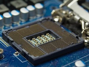 Intel Releases New Patch For Spectre Chip Issue